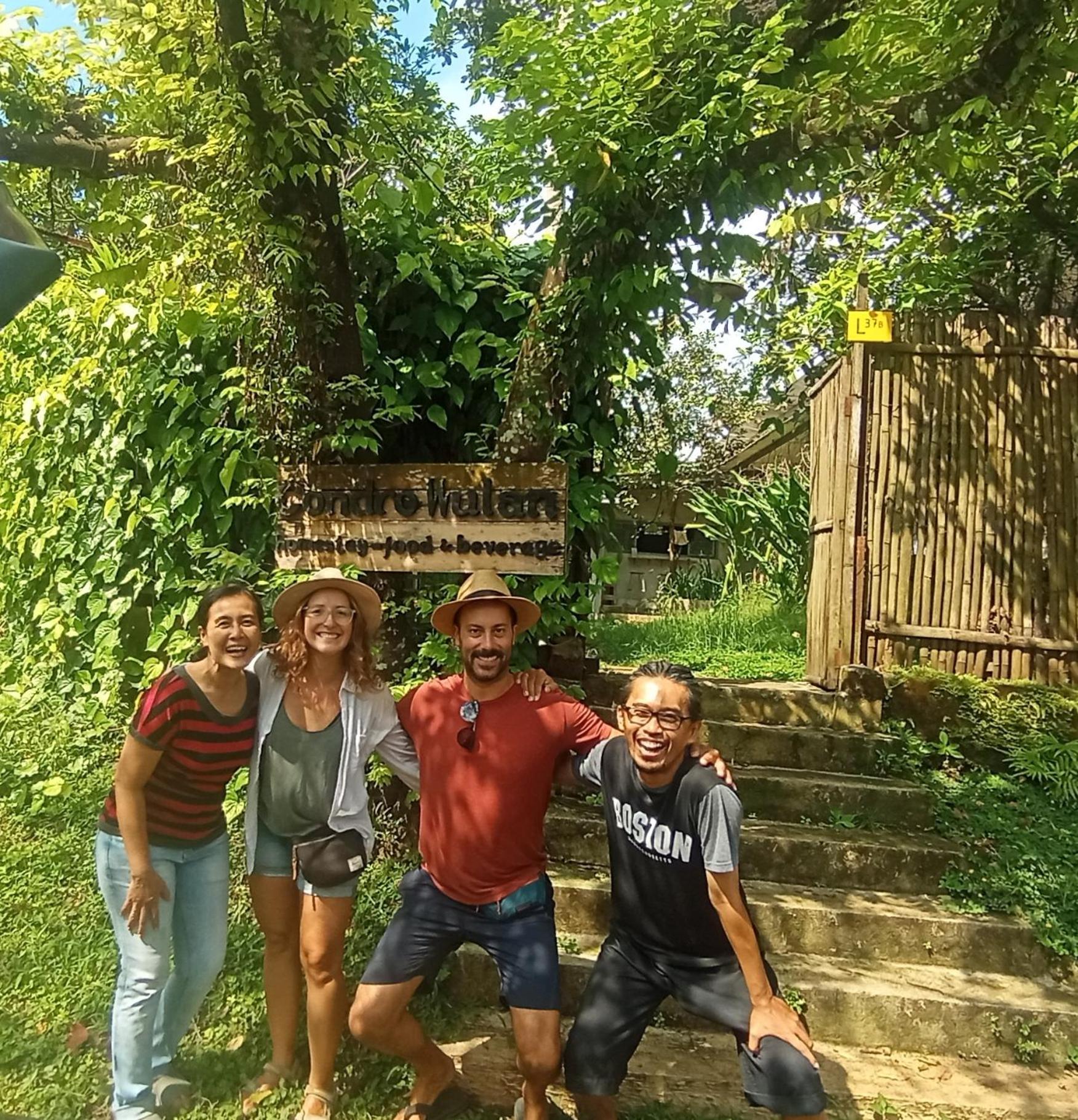 Condro Wulan Hostel Маланг Экстерьер фото